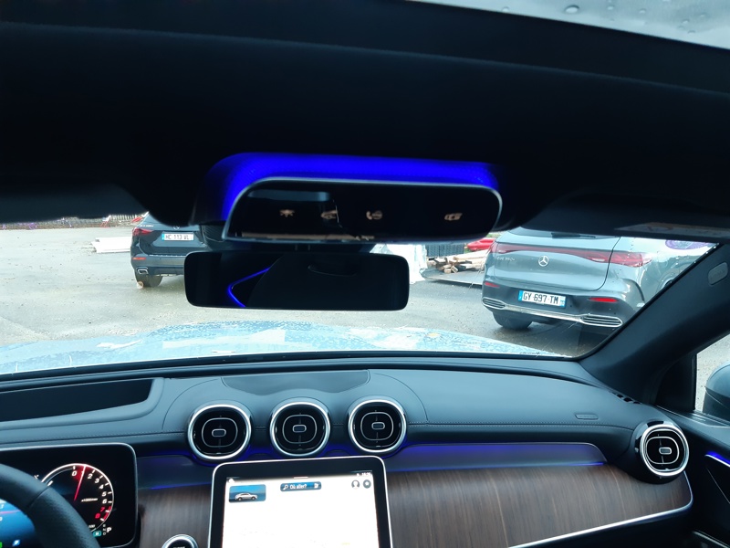 Image Mercedes-Benz GLC COUPÉ 300 e Hybrid EQ 4MATIC AMG Line  