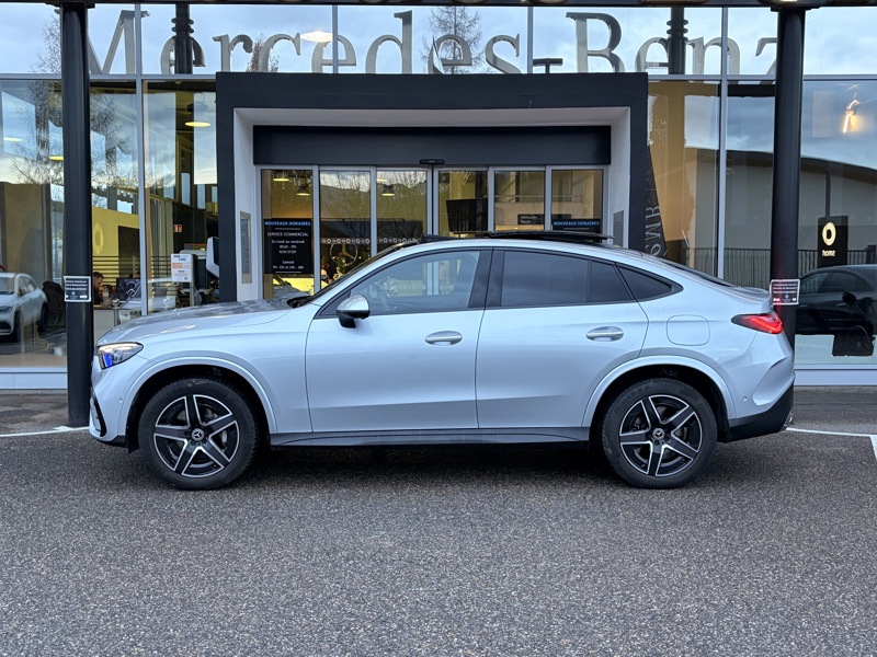 Image Mercedes-Benz GLC COUPÉ 300 e Hybrid EQ 4MATIC AMG Line  