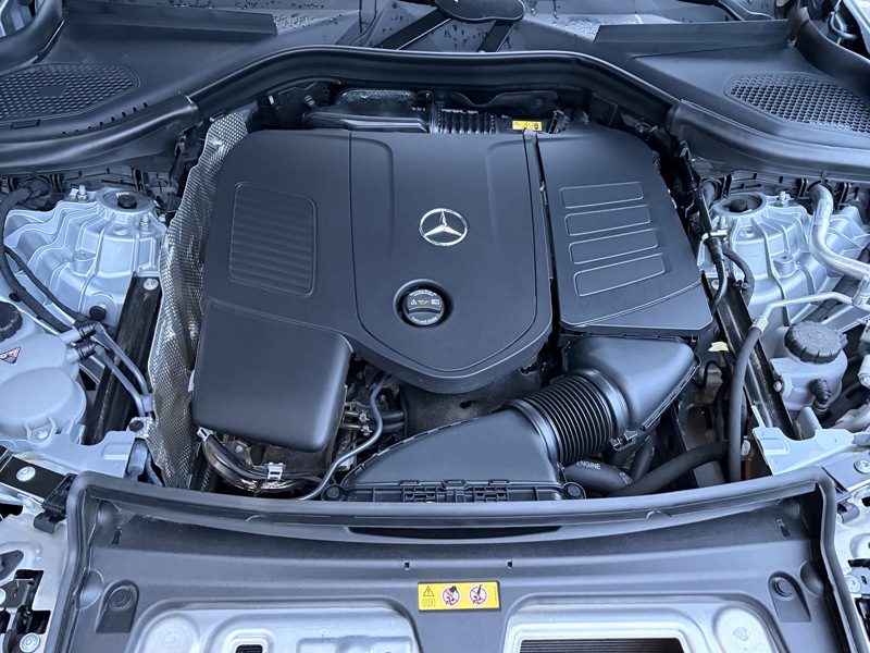 Image Mercedes-Benz GLC COUPÉ 300 e Hybrid EQ 4MATIC AMG Line  