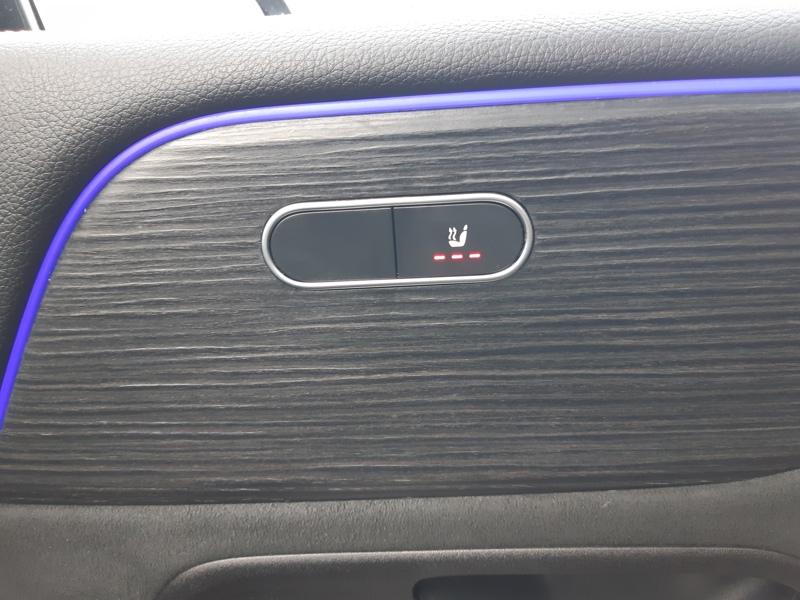 Image Mercedes-Benz GLB 200 d AMG Line  