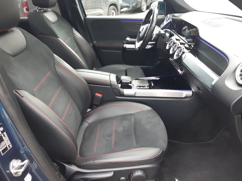 Image Mercedes-Benz GLB 200 d AMG Line  