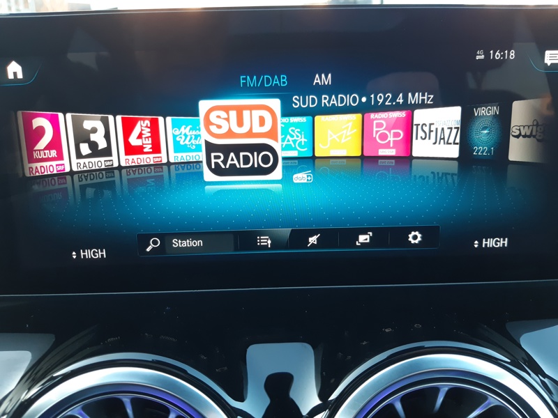 Image Mercedes-Benz GLA 220 d 4MATIC AMG Line  