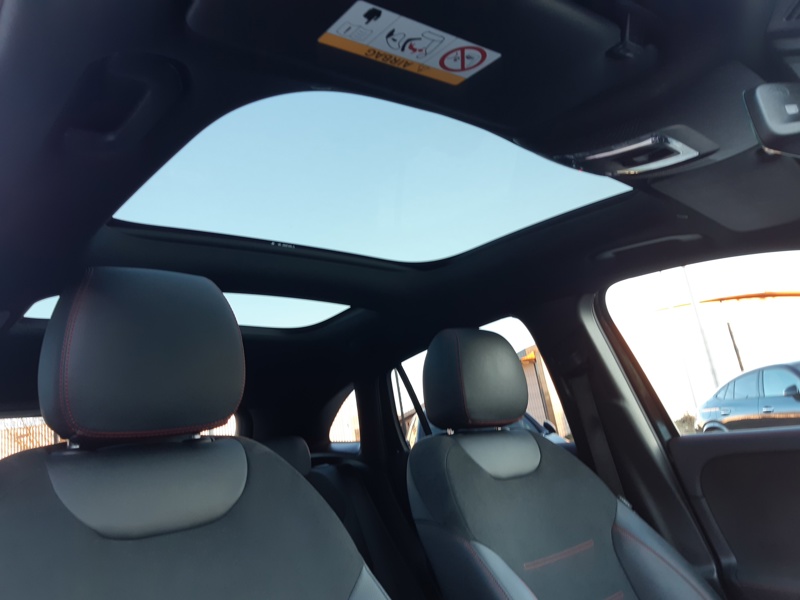 Image Mercedes-Benz GLA 220 d 4MATIC AMG Line  