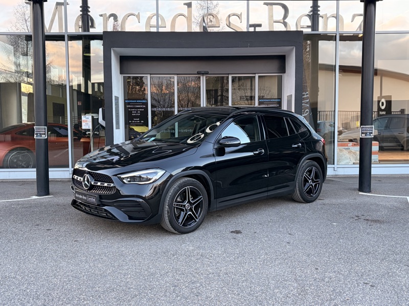 Photo Mercedes-Benz GLA 220 d 4MATIC AMG Line  