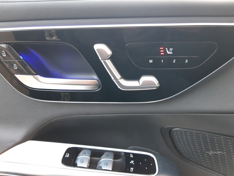 Image Mercedes-Benz GLC COUPÉ GLC 220 d 4MATIC Coupé AMG Line  