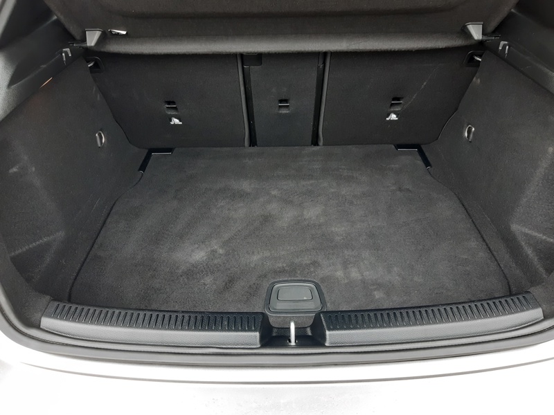 Photo Mercedes-Benz CLASSE A 200 d AMG Line  