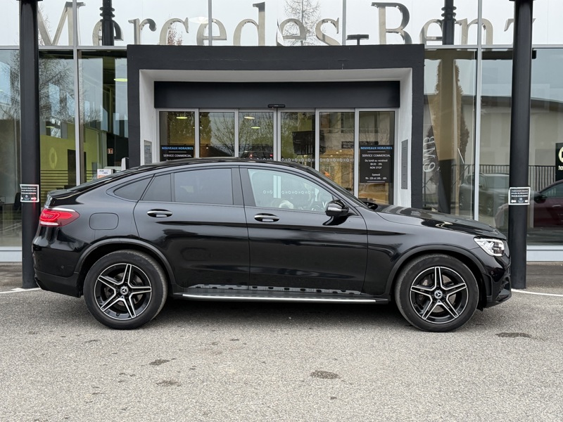 Image Mercedes-Benz GLC COUPÉ GLC 220 d 4MATIC Coupé AMG Line  