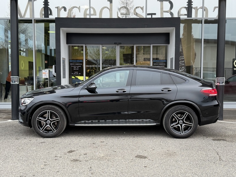 Image Mercedes-Benz GLC COUPÉ GLC 220 d 4MATIC Coupé AMG Line  