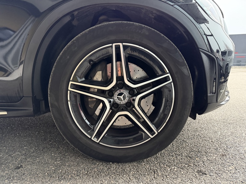 Image Mercedes-Benz GLC COUPÉ GLC 220 d 4MATIC Coupé AMG Line  