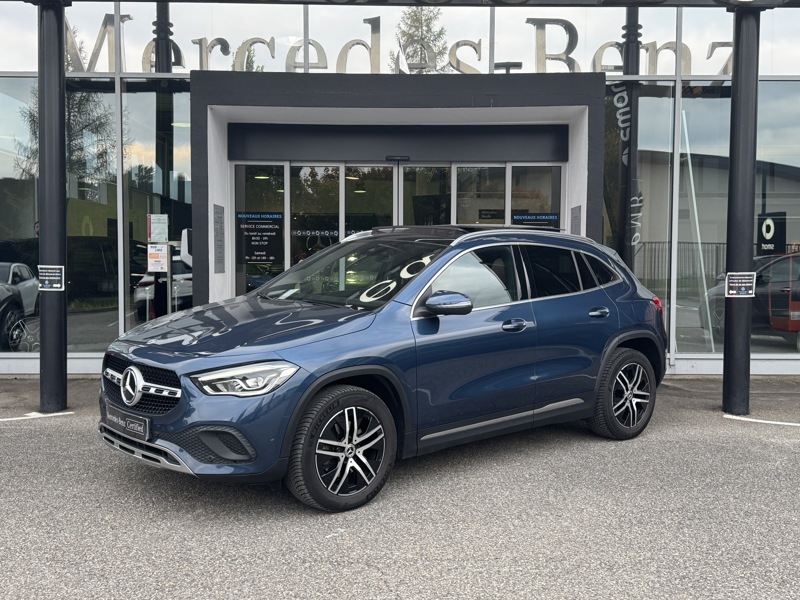 Photo Mercedes-Benz GLA 200 d Progressive Line