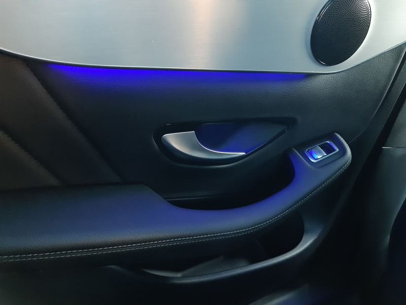 Image Mercedes-Benz GLC 220 d 4MATIC SUV AMG Line  