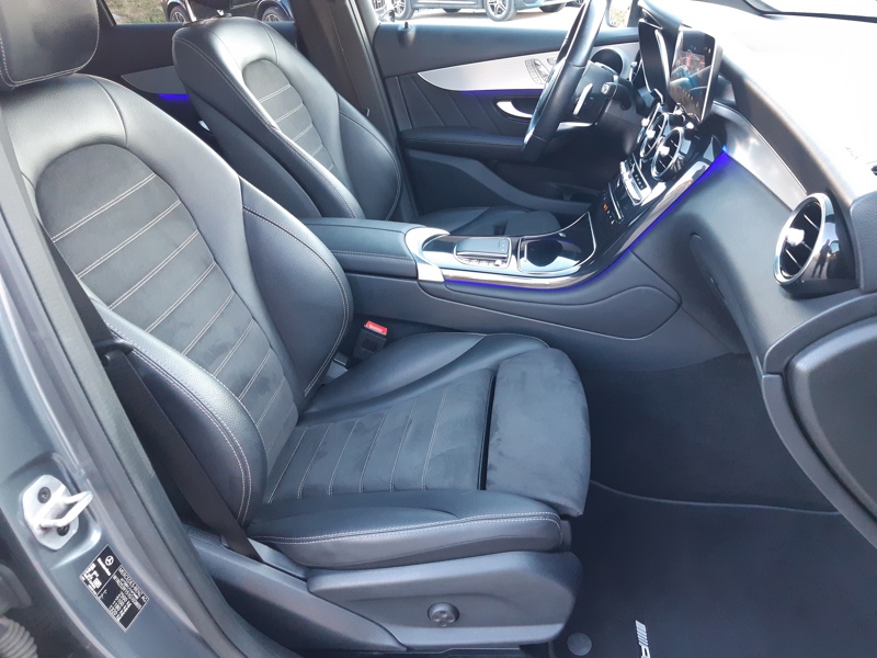 Image Mercedes-Benz GLC 220 d 4MATIC SUV AMG Line  