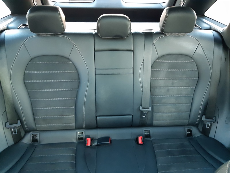 Image Mercedes-Benz GLC 220 d 4MATIC SUV AMG Line  