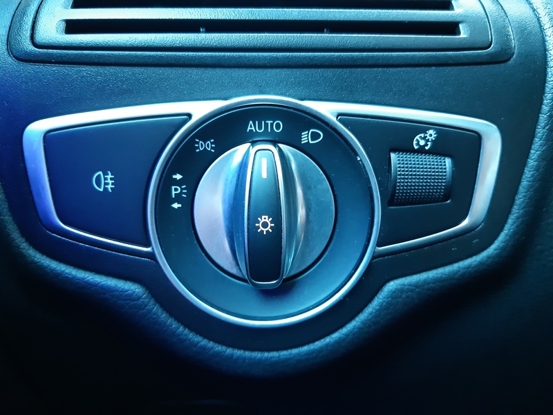 Image Mercedes-Benz GLC 220 d 4MATIC SUV AMG Line  