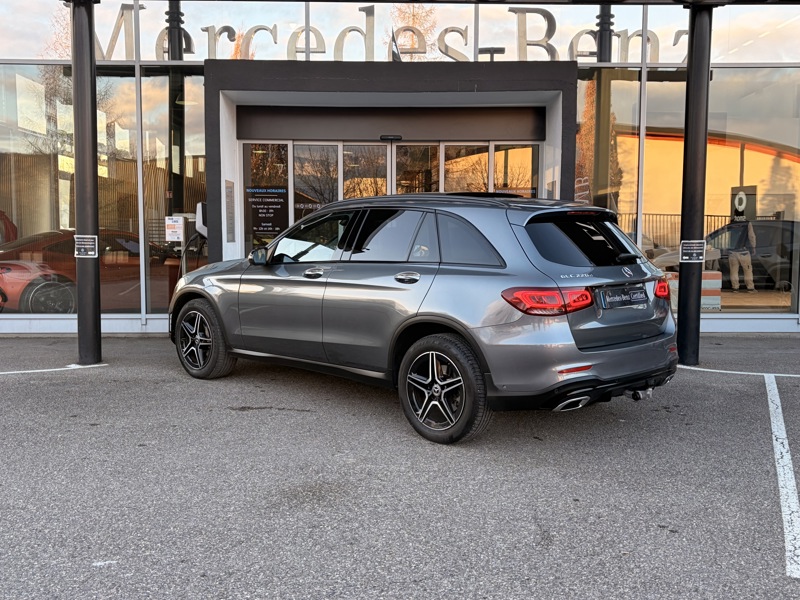 Image Mercedes-Benz GLC 220 d 4MATIC SUV AMG Line  