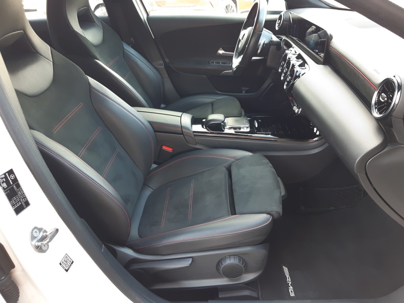Image Mercedes-Benz CLASSE A 180 d AMG Line  