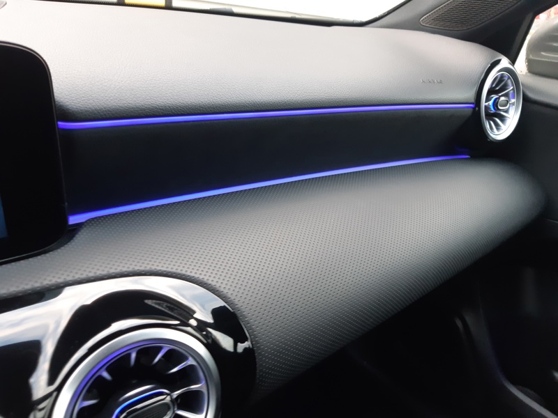 Image Mercedes-Benz CLASSE A 180 AMG Line  