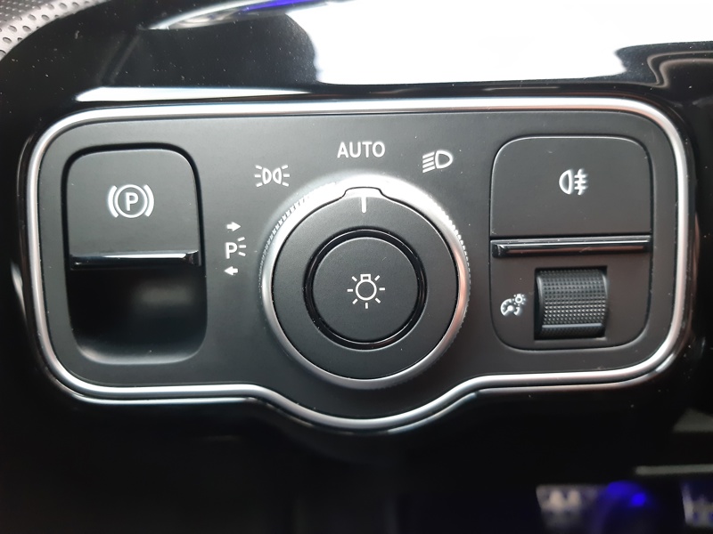 Image Mercedes-Benz CLASSE A 180 AMG Line  