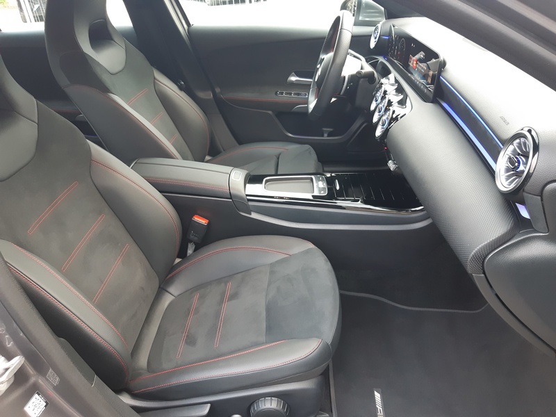 Image Mercedes-Benz CLASSE A 180 AMG Line  