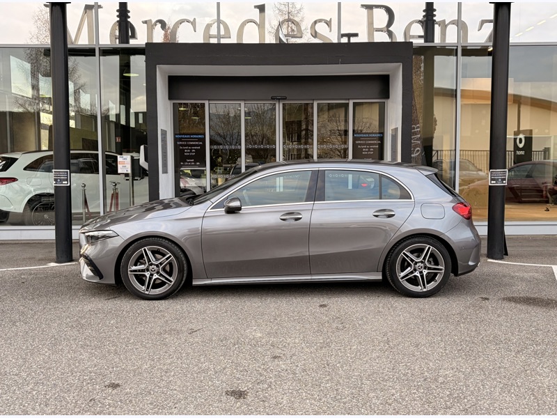 Image Mercedes-Benz CLASSE A 180 AMG Line  