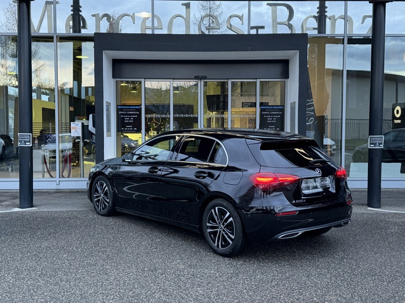 Image Mercedes-Benz CLASSE A 200 d Progressive Line  