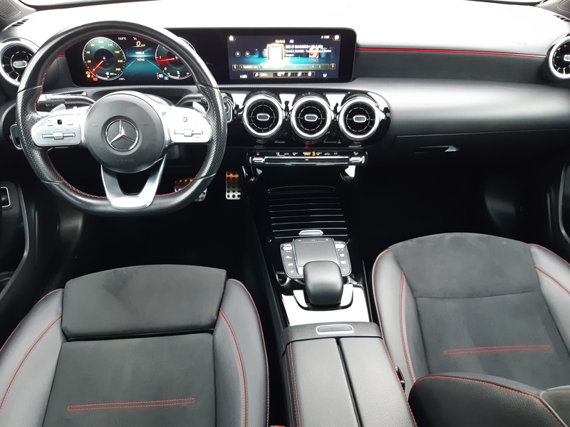 Image Mercedes-Benz CLASSE A 180 d Berline AMG Line  2.0 116 ch DCT8