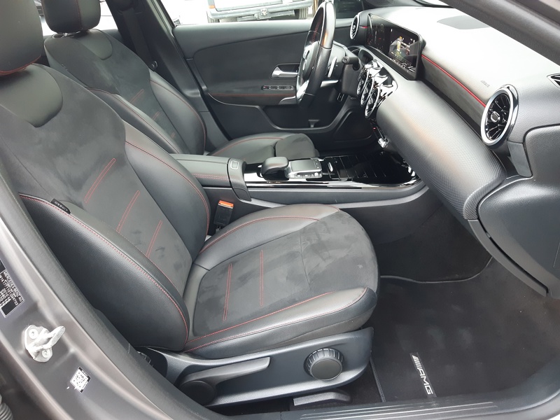 Image Mercedes-Benz CLASSE A 180 d Berline AMG Line  2.0 116 ch DCT8