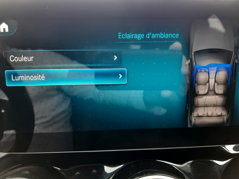 Image Mercedes-Benz GLC COUPÉ 300de 4MATIC AMG Line  