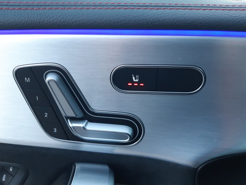 Image Mercedes-Benz CLA COUPÉ CLA 200 d Coupé AMG Line  