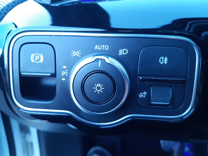 Image Mercedes-Benz CLA COUPÉ CLA 200 d Coupé AMG Line  