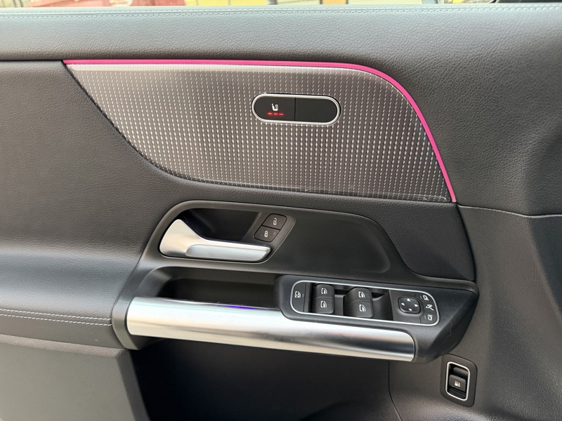 Image Mercedes-Benz GLA 250 e Business Line  