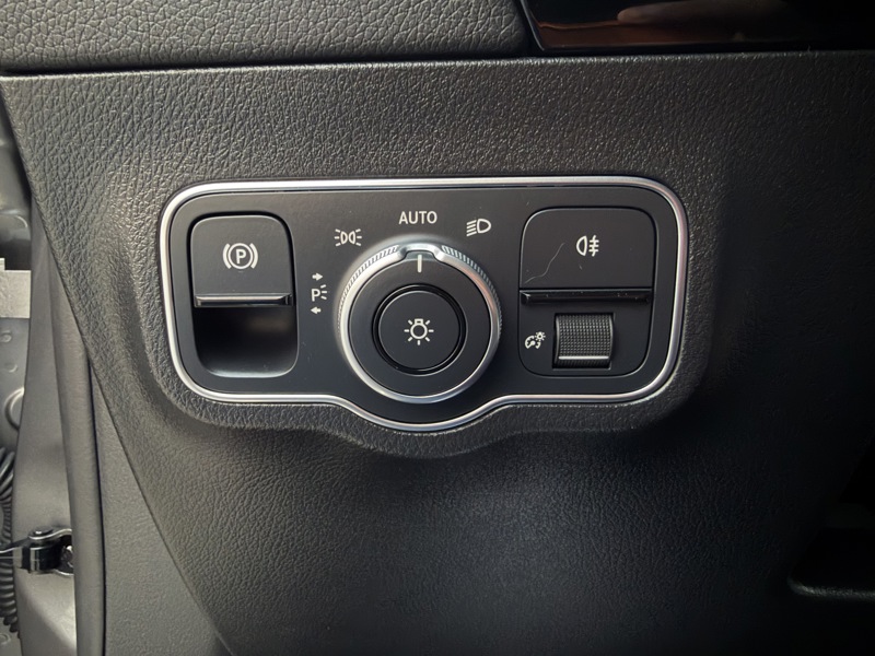 Image Mercedes-Benz GLA 250 e Business Line  