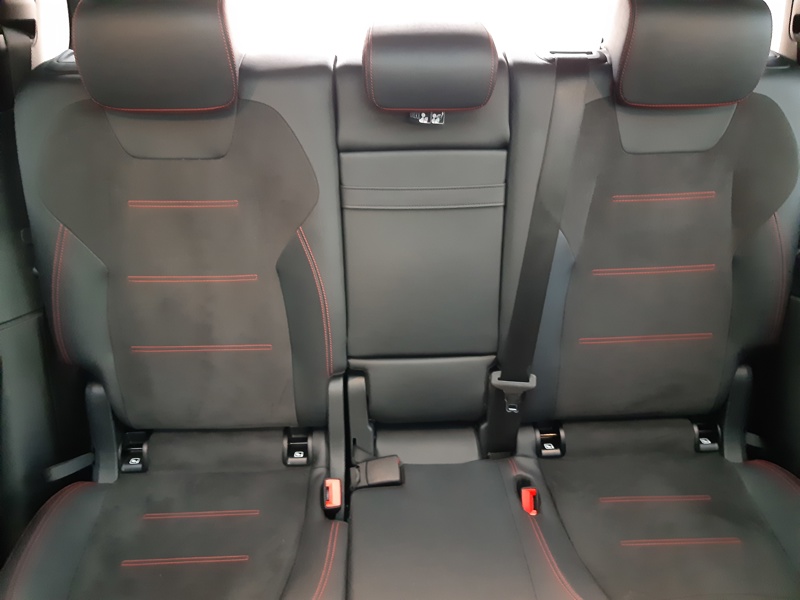 Image Mercedes-Benz EQB 350 4MATIC AMG Line  