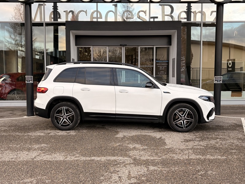 Image Mercedes-Benz EQB 350 4MATIC AMG Line  