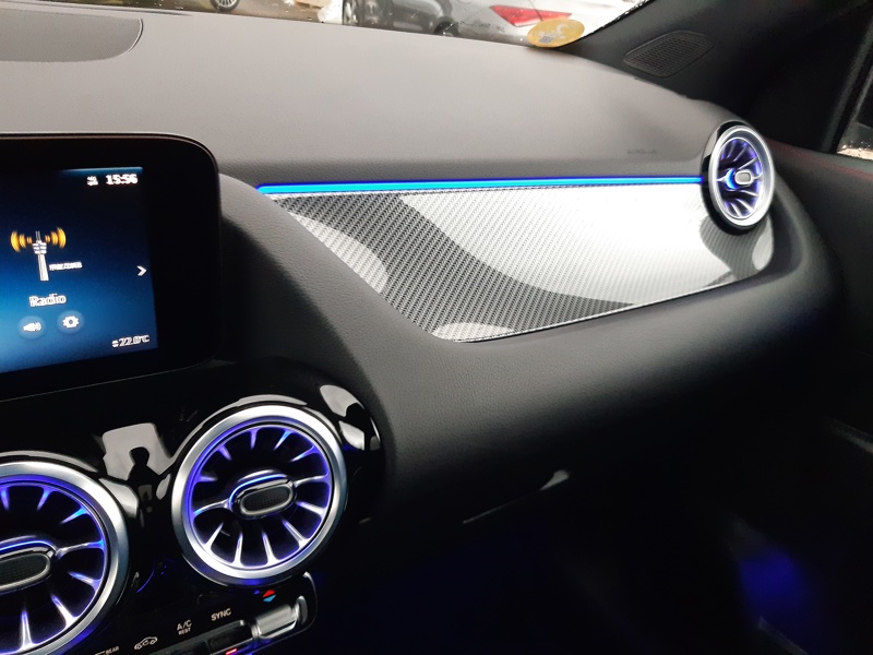 Image Mercedes-Benz GLA 200 d AMG Line  