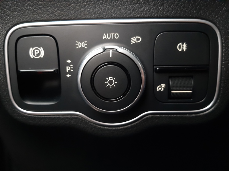 Image Mercedes-Benz GLA 200 d AMG Line  