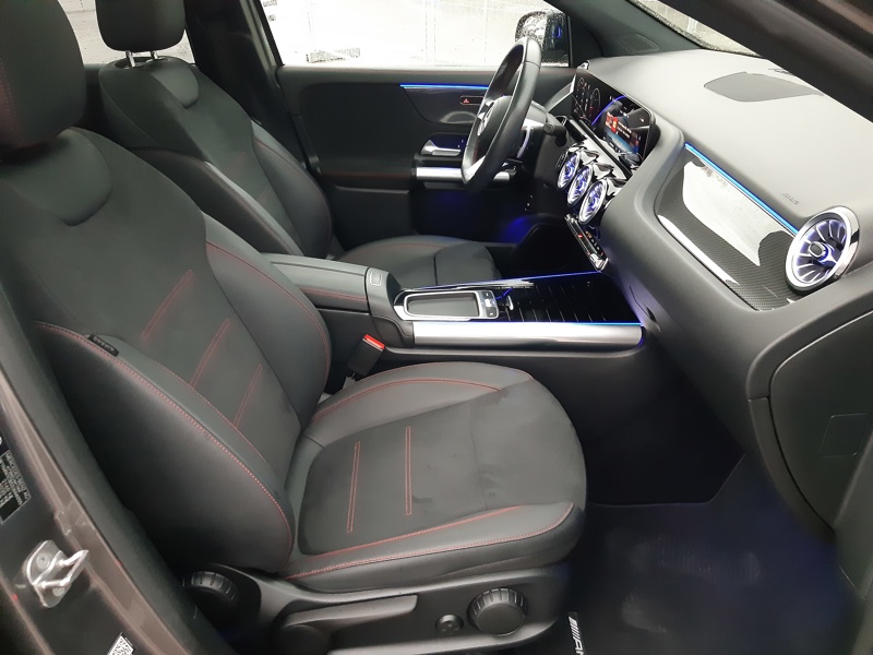 Image Mercedes-Benz GLA 200 d AMG Line  