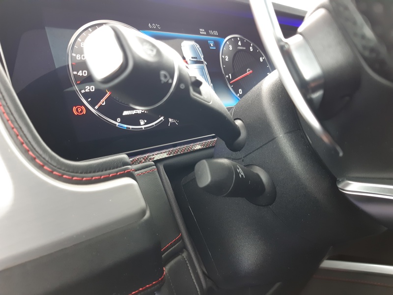 Image Mercedes-Benz CLASSE G Mercedes-AMG G 63 STRONGER THAN TIME EDITION 