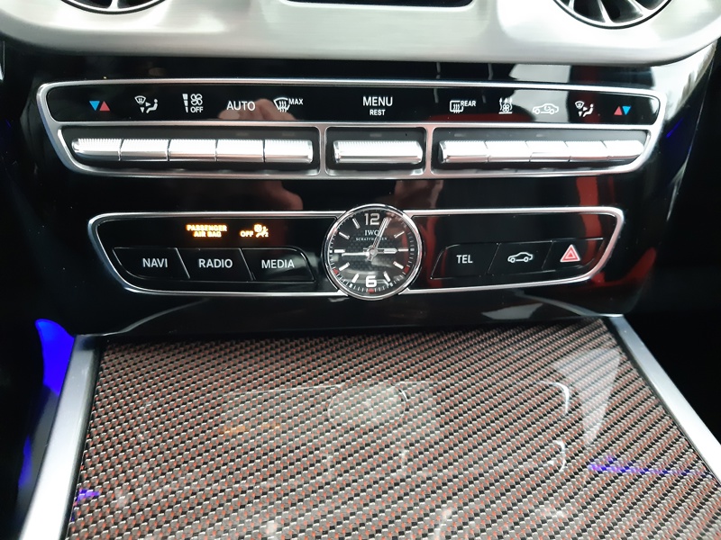 Image Mercedes-Benz CLASSE G Mercedes-AMG G 63 STRONGER THAN TIME EDITION 