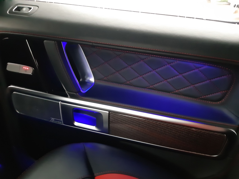 Image Mercedes-Benz CLASSE G Mercedes-AMG G 63 STRONGER THAN TIME EDITION 