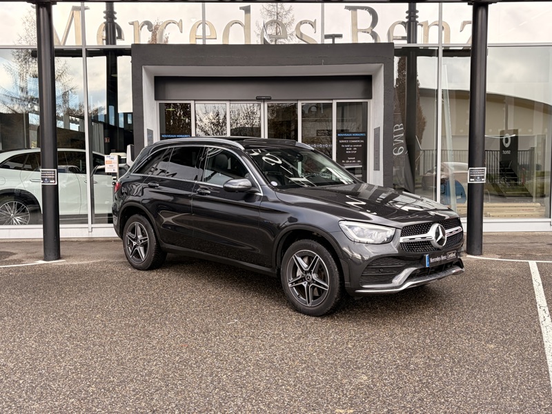 Image Mercedes-Benz GLC SUV GLC 300e 4MATIC SUV AMG Line  