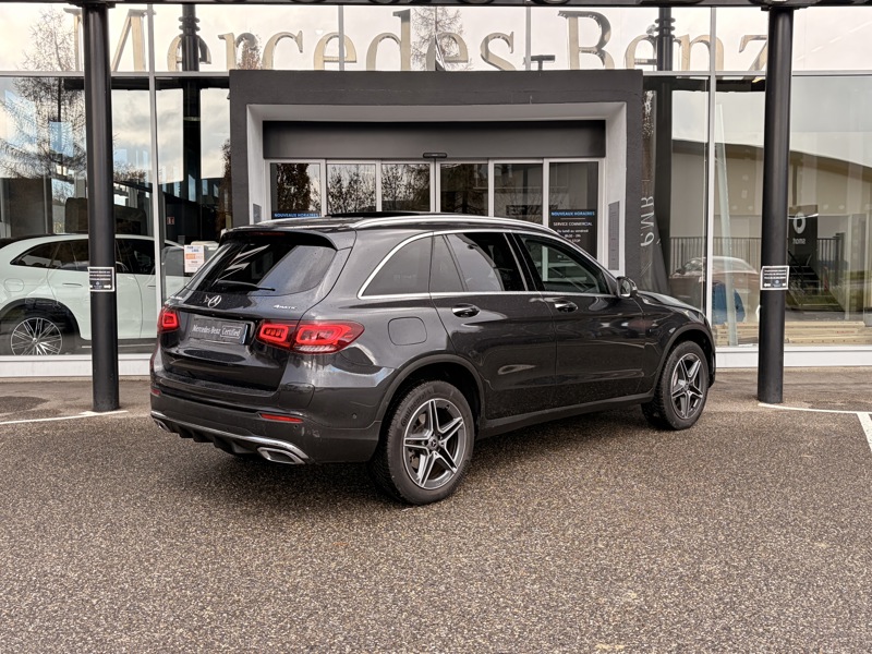 Image Mercedes-Benz GLC SUV GLC 300e 4MATIC SUV AMG Line  