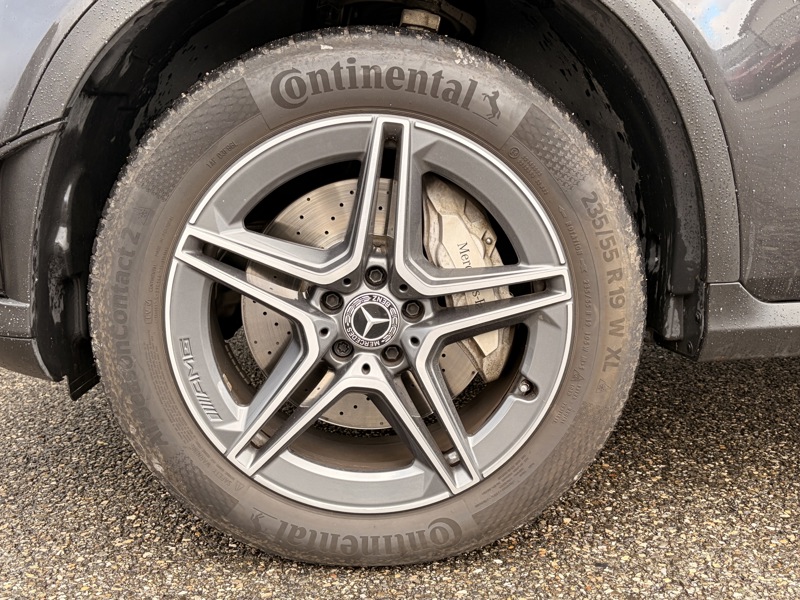 Image Mercedes-Benz GLC SUV GLC 300e 4MATIC SUV AMG Line  