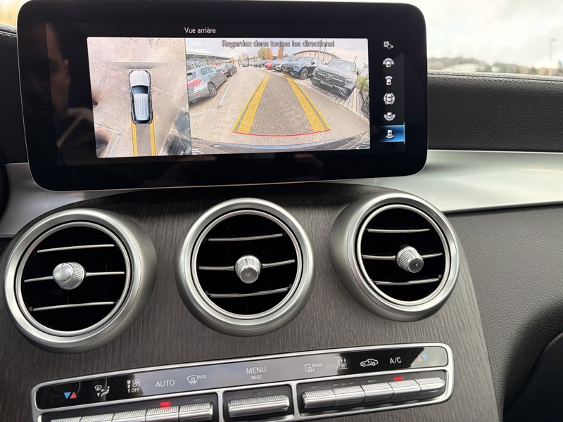 Image Mercedes-Benz GLC SUV GLC 300e 4MATIC SUV AMG Line  