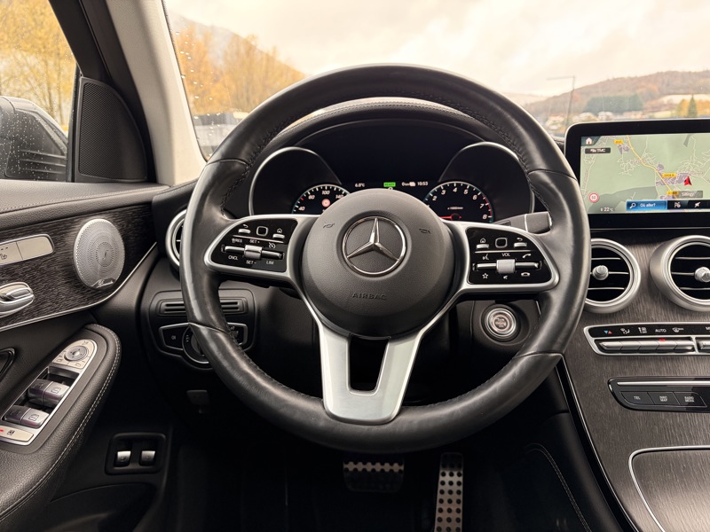 Image Mercedes-Benz GLC SUV GLC 300e 4MATIC SUV AMG Line  