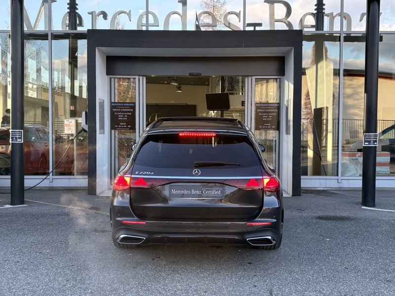 Image Mercedes-Benz CLASSE E BREAK Classe E 220 d AMG Line  