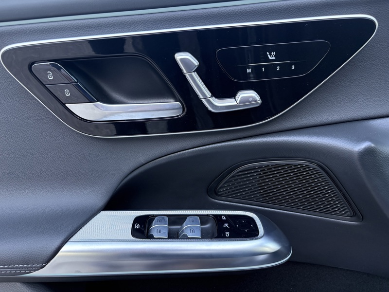 Image Mercedes-Benz CLASSE E BREAK Classe E 220 d AMG Line  