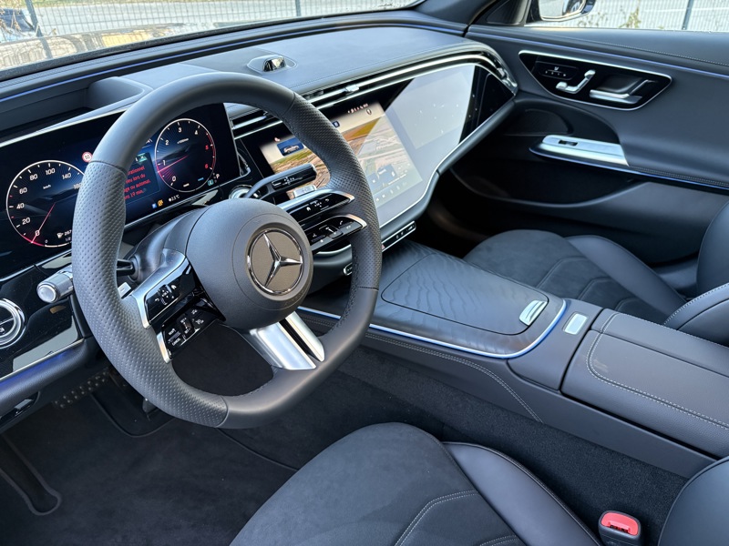 Image Mercedes-Benz CLASSE E BREAK Classe E 220 d AMG Line  