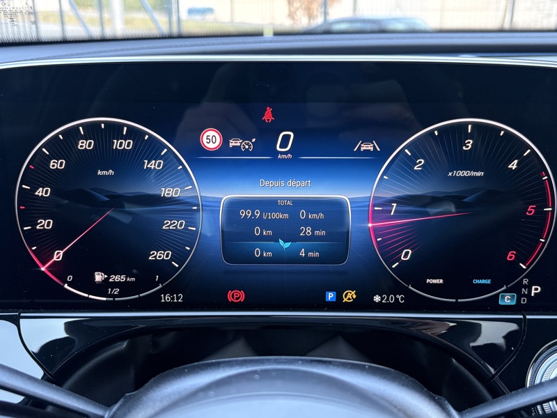 Image Mercedes-Benz CLASSE E BREAK Classe E 220 d AMG Line  