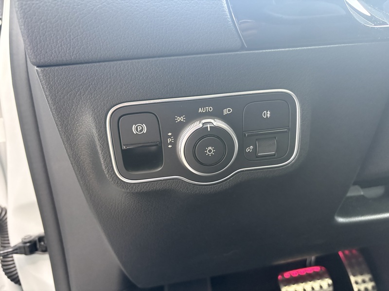 Image Mercedes-Benz CLASSE B 250 e Hybrid EQ AMG Line  